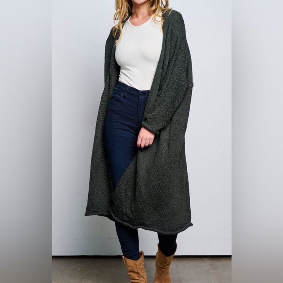 TRES CHIC Sweaters - "NWT Tres Chic Women's Open Front Oversized Long Sleeve Cardigan"